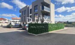 Trosoban stan, Zadar, Plovanija, prodaja, 450000 €, 119 m2