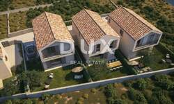 Kuca, Šibenik, Brodarica, prodaja, 330000 €, 101 m2