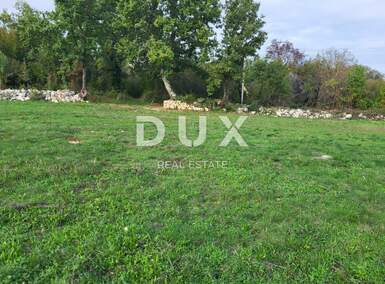 Zemljiste, Višnjan, prodaja, 102000 €, 879 m2