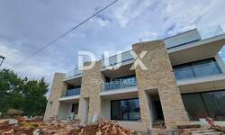 Cetvorosoban stan, Umag, Zambratija, prodaja, 450000 €, 121 m2