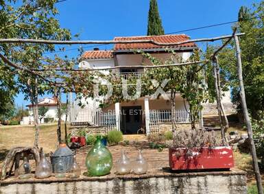 Kuca, Oprtalj, prodaja, 250000 €, 332 m2