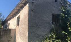 Kuca, Pićan, prodaja, 300000 €, 258 m2