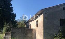 Kuca, Pićan, prodaja, 500000 €, 260 m2