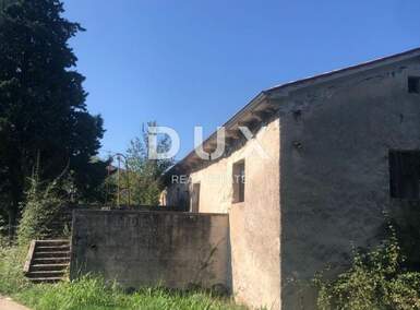 Kuca, Pićan, prodaja, 500000 €, 260 m2