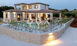 Kuca, Poreč, prodaja, 1168000 €, 165 m2