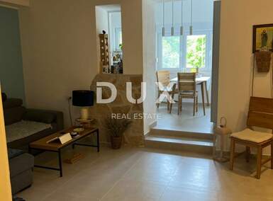 Trosoban stan, Pula, Veruda, prodaja, 300000 €, 72 m2