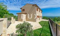 Kuca, Buje, prodaja, 650000 €, 158 m2