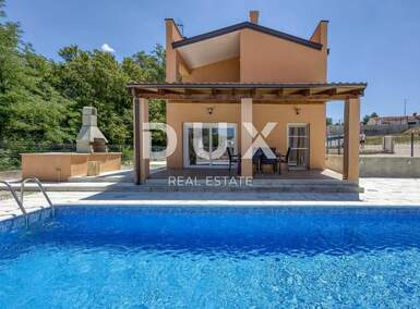 Kuca, Tinjan, prodaja, 650000 €, 168 m2