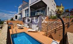 Trosoban stan, Omišalj, Njivice, prodaja, 410000 €, 71 m2