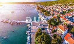 Kuca, Punat, prodaja, 1100000 €, 250 m2