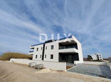 Trosoban stan, Privlaka, prodaja, 235620 €, 71 m2