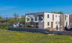 Kuca, Malinska-Dubašnica, Milovčići, prodaja, 590000 €, 130 m2