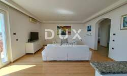 Stan, Opatija, Ičići, prodaja, 675000 €, 173 m2