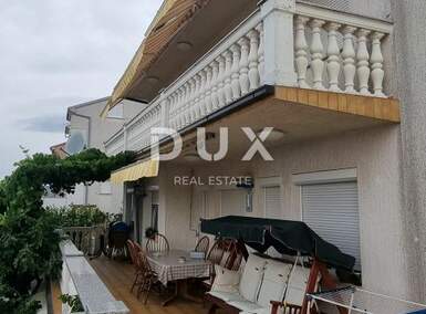 Kuca, Novi Vinodolski, prodaja, 620000 €, 320 m2