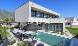 Kuca, Nin, Zaton, prodaja, 990000 €, 263 m2