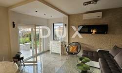 Trosoban stan, Poreč, prodaja, 229000 €, 68 m2