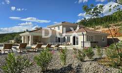 Kuca, Crikvenica, Jadranovo, prodaja, 1540000 €, 200 m2