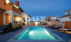 Kuca, Ližnjan, Jadreški, prodaja, 675000 €, 337 m2