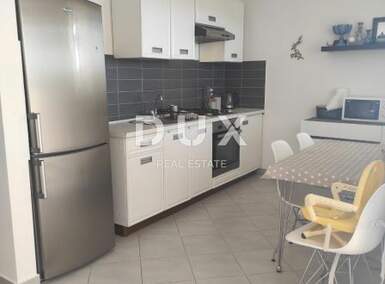 Trosoban stan, Labin, prodaja, 220000 €, 62 m2