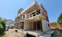 Cetvorosoban stan, Krk, prodaja, 700000 €, 90 m2