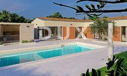 Kuca, Sveti Lovreč, prodaja, 790000 €, 194 m2