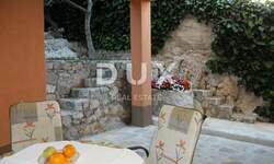 Kuca, Šibenik, Brodarica, prodaja, 320000 €, 129 m2