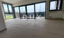 Dvosoban stan, Crikvenica, Jadranovo, prodaja, 365000 €, 52 m2