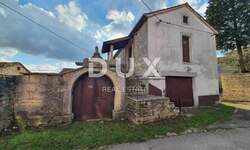 Kuca, Tinjan, prodaja, 339000 €, 216 m2