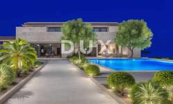 Kuca, Nin, Zaton, prodaja, 950000 €, 230 m2