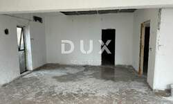 Stan, Rijeka, Krnjevo, prodaja, 331200 €, 184 m2