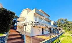 Kuca, Rab, Supetarska Draga, prodaja, 580000 €, 272 m2