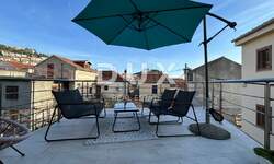 Kuca, Šibenik, Grad, prodaja, 205000 €, 72 m2