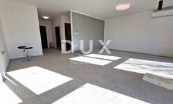 Dvosoban stan, Rijeka, Srdoči, prodaja, 205000 €, 55 m2