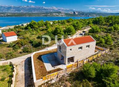 Kuca, Novigrad, prodaja, 480000 €, 155 m2