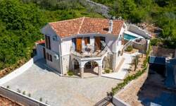 Kuca, Malinska-Dubašnica, Ljutići, prodaja, 720000 €, 130 m2