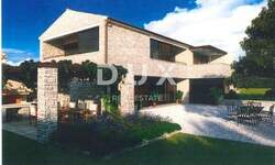 Zemljiste, Tinjan, prodaja, 222000 €, 245 m2