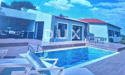 Kuca, Ližnjan, Muntić, prodaja, 490000 €, 143 m2