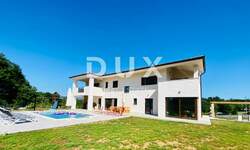 Kuca, Sveta Nedelja, Santalezi, prodaja, 750000 €, 250 m2