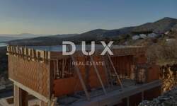 Kuca, Novi Vinodolski, Klenovica, prodaja, 390000 €, 200 m2