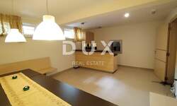 Stan, Pula, Centar, prodaja, 200000 €, 127 m2