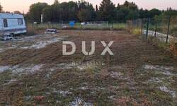 Zemljiste, Poreč, prodaja, 56000 €, 560 m2