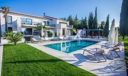 Kuca, Poreč, prodaja, 2500000 €, 683 m2