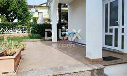 Trosoban stan, Poreč, prodaja, 350000 €, 72 m2