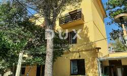 Kuca, Novi Vinodolski, prodaja, 1250000 €, 450 m2