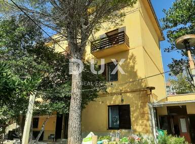 Kuca, Novi Vinodolski, prodaja, 1250000 €, 450 m2