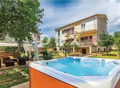 Kuca, Vodnjan, Barbariga, prodaja, 750000 €, 300 m2