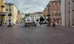 Poslovni prostor, Rijeka, Centar, najam, 1200 €, 63 m2