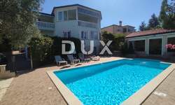 Kuca, Pula, Štinjan, prodaja, 780000 €, 360 m2