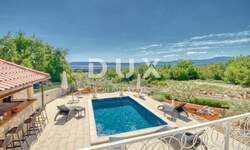 Kuca, Omišalj, prodaja, 850000 €, 260 m2