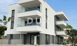 Stan, Novalja, prodaja, 419000 €, 117 m2